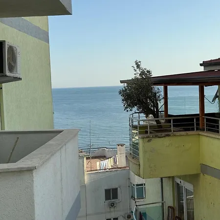 Cozy 1min From The Sea Apartament *
